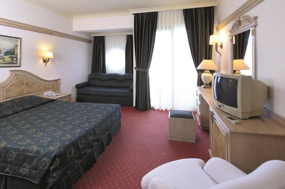 Grand Cettia Hotel 2