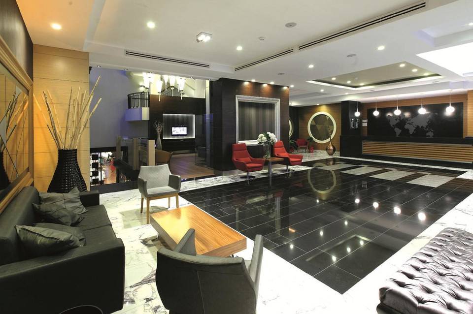 Cettia Beach Resort 4
