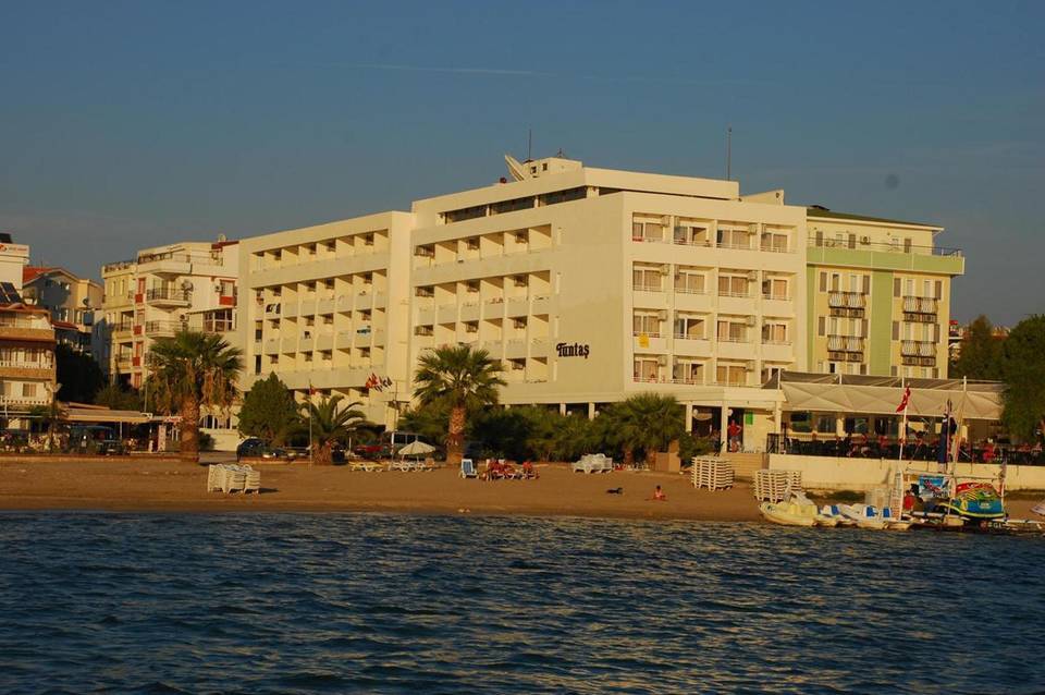 Tuntas Beach Hotel Altinkum 2