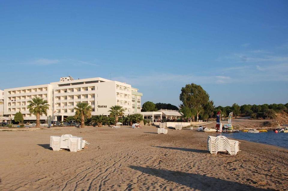 Tuntas Beach Hotel Altinkum 4