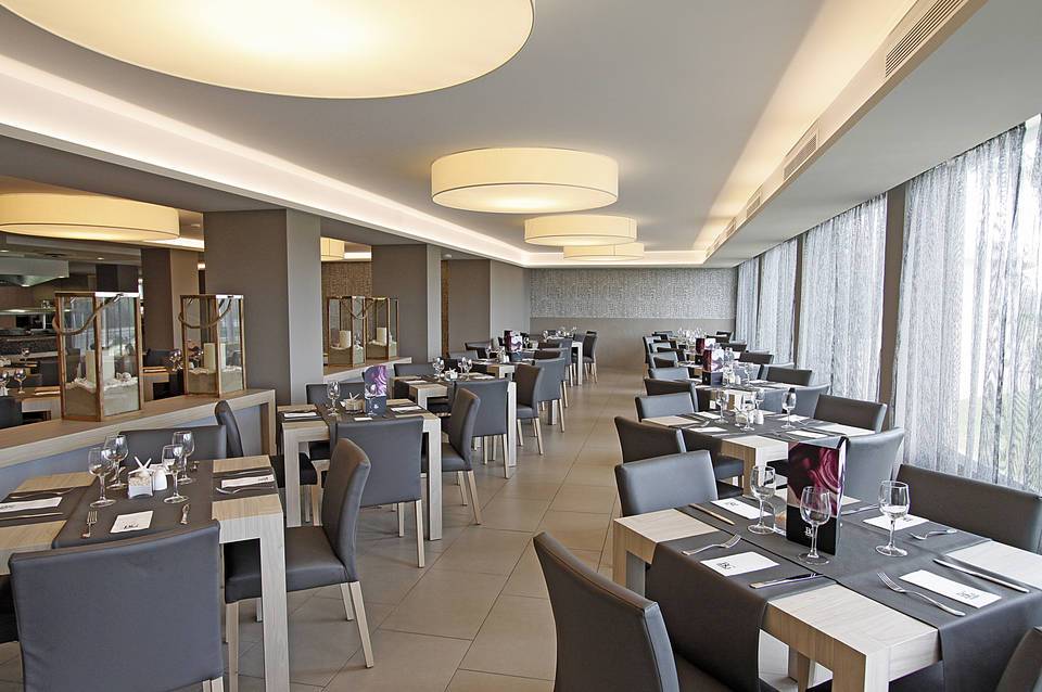 BG Hotel Java 5