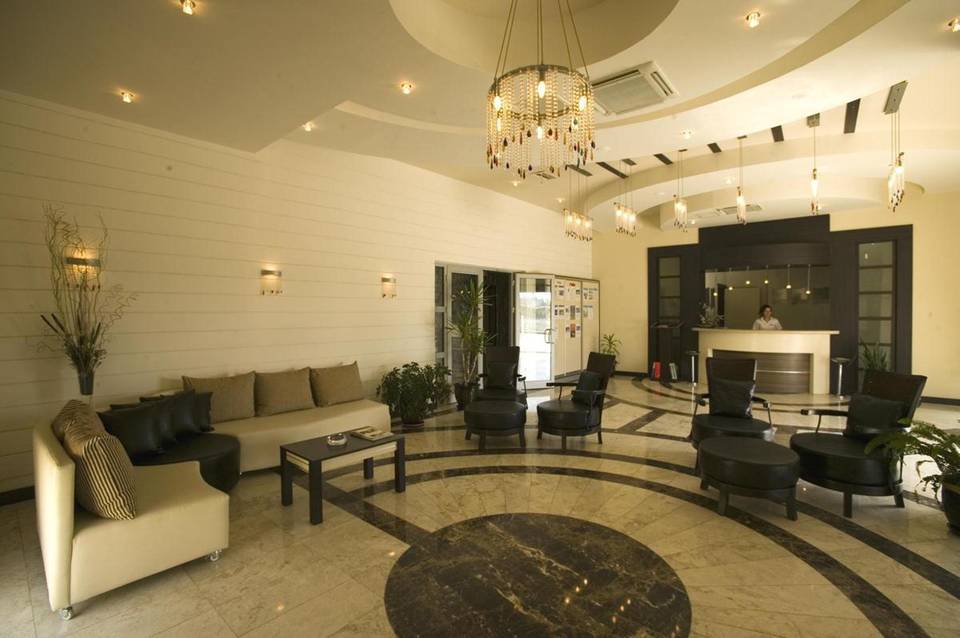 Lavitas Hotel 4