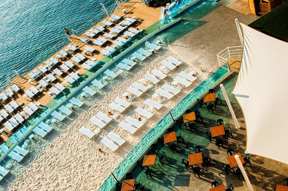 A Good Life Utopia Family Resort 5