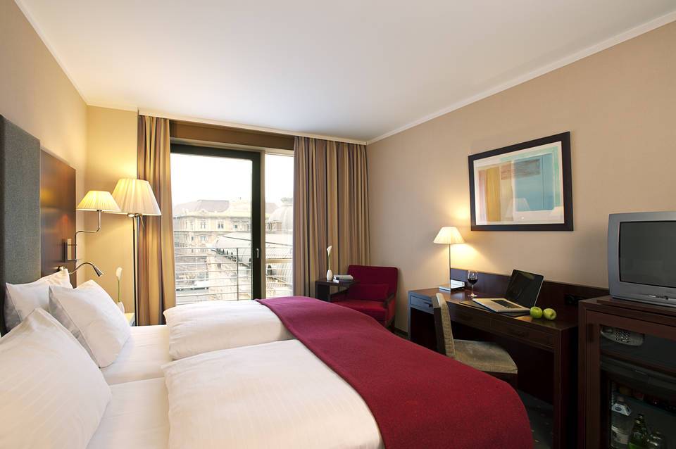 NH Budapest City 1