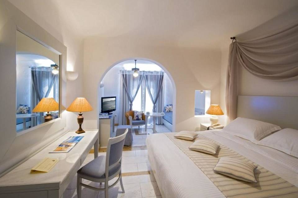 Saint John Mykonos Hotel 3