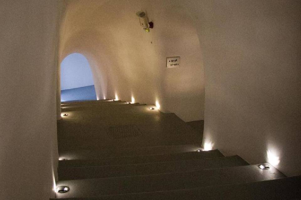 Grand Ambassador Santorini 4