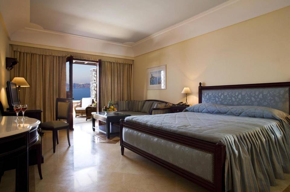 Maison Des Lys Luxury Suites 1