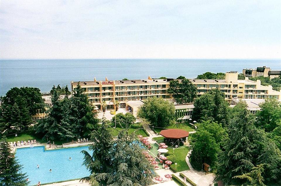 Ambassador 2