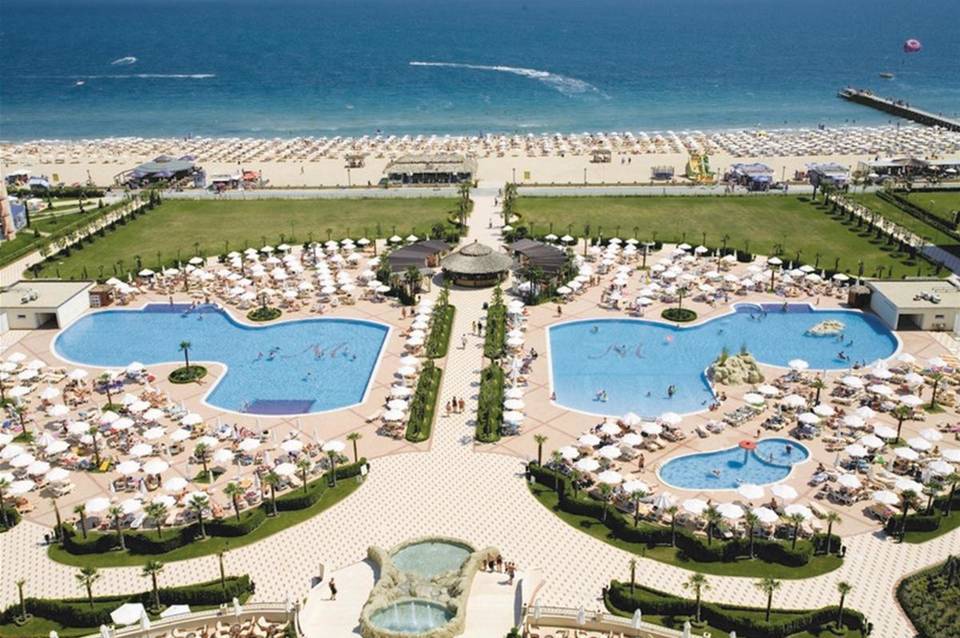 DIT Majestic Beach Resort 2