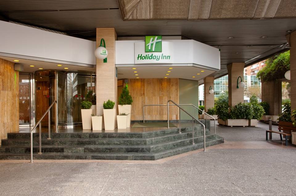 Canopy by Hilton Madrid Castellana 3