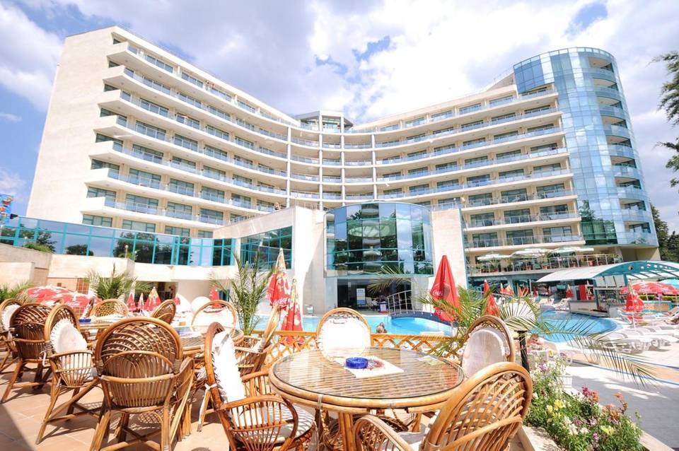 Marina Grand Beach Hotel 3