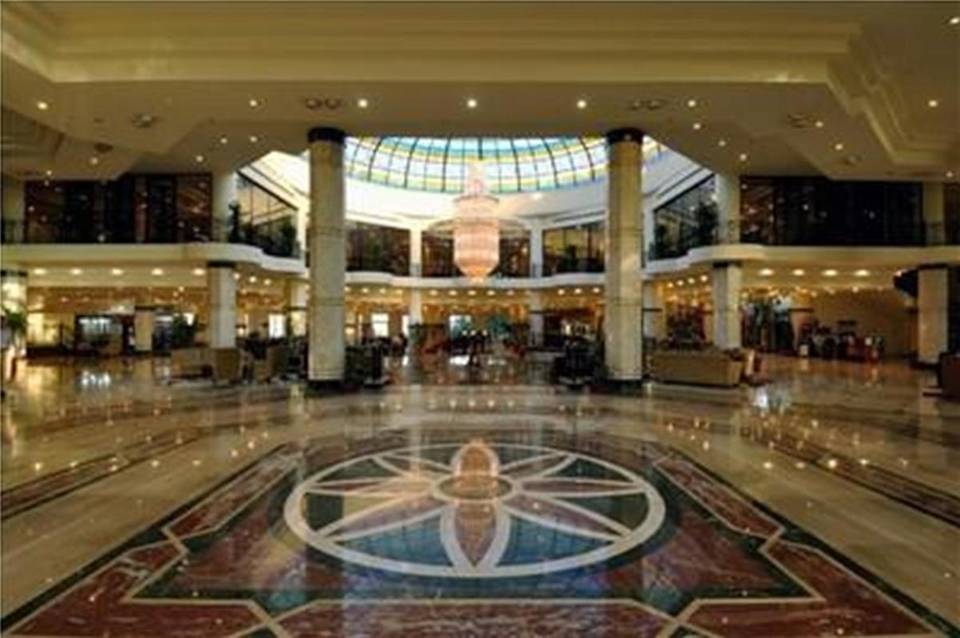 Grand Oasis Resort 2