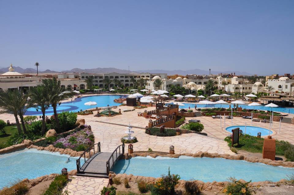 Regency Plaza Aqua Park & Spa Resort 1