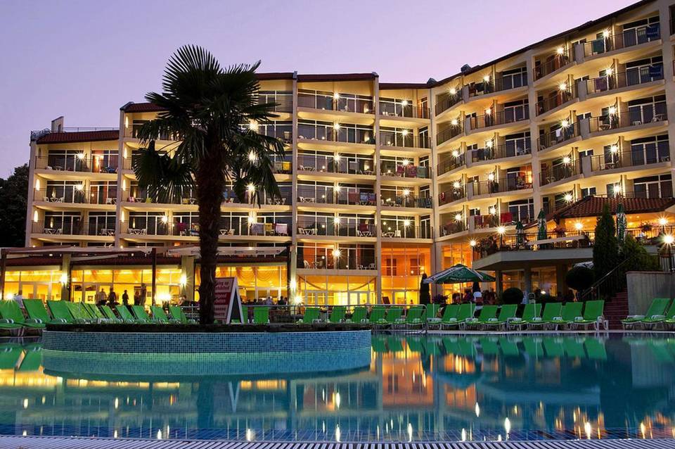 Madara Park Hotel 1