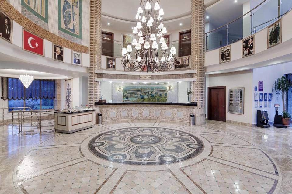Alba Royal Hotel 5