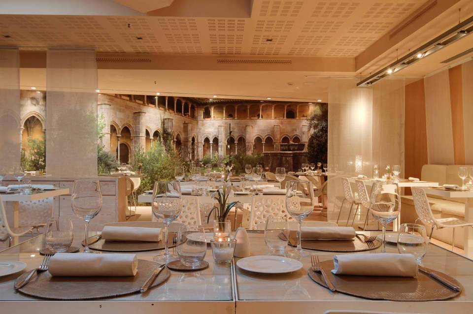 Hotel Badalona Tower 4