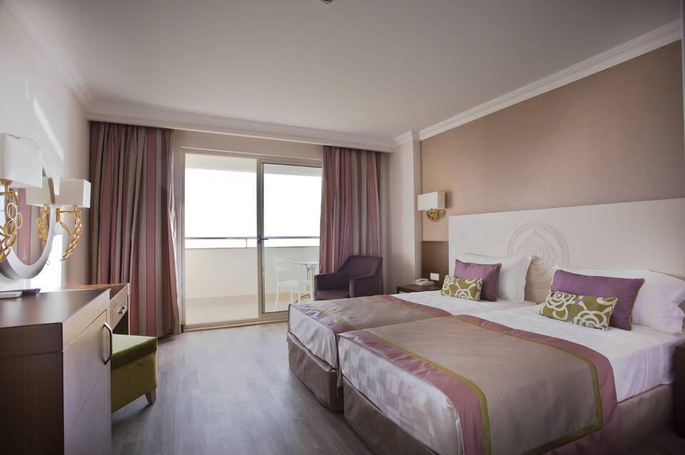 Side Alegria Hotel & Spa 3