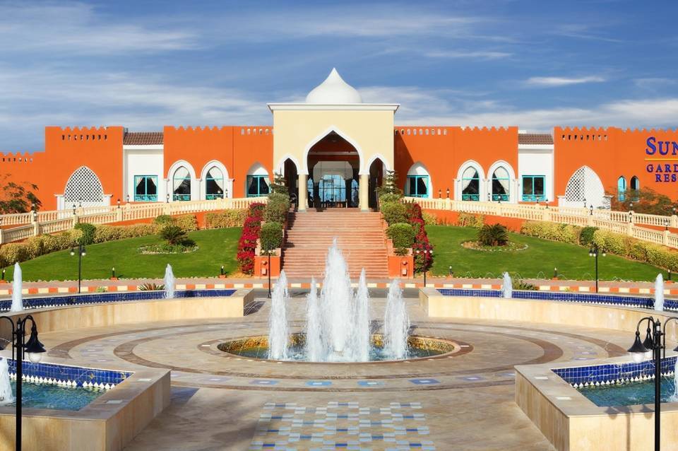 Sunrise Garden Beach Resort 2