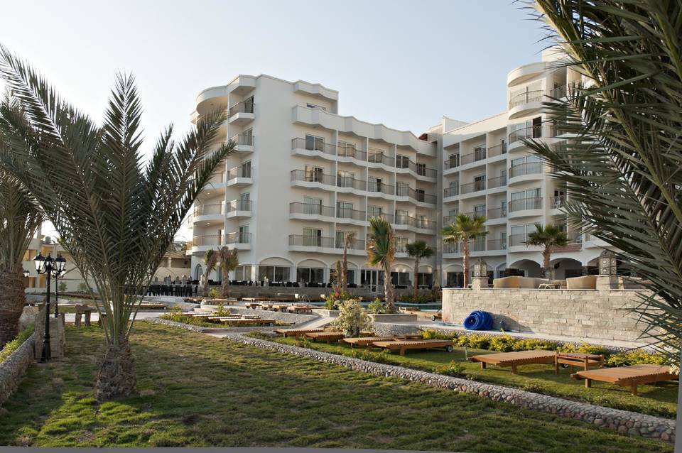 Royal Star Beach Resort 2