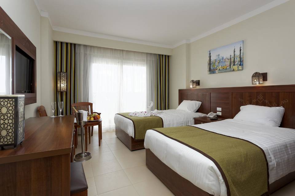 Royal Star Beach Resort 4