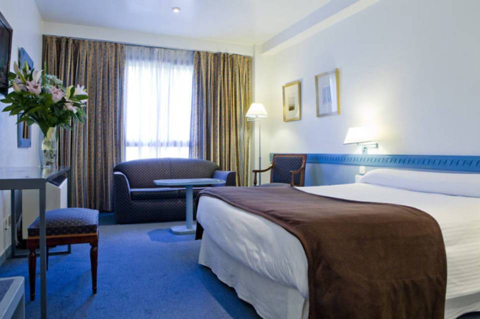 Espahotel Plaza de España 3