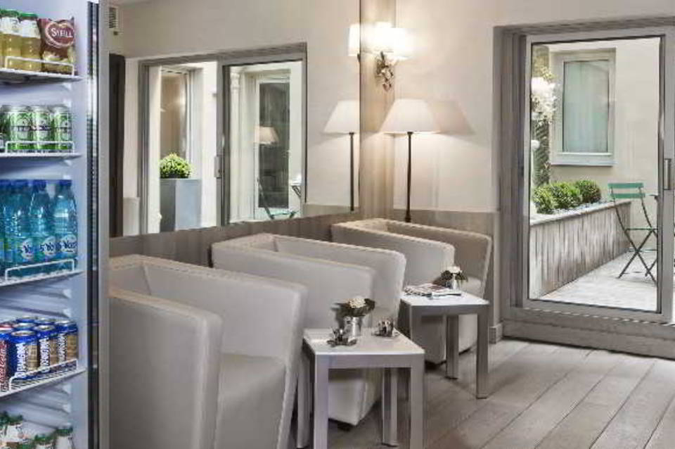 Hotel Longchamp Elysees 2