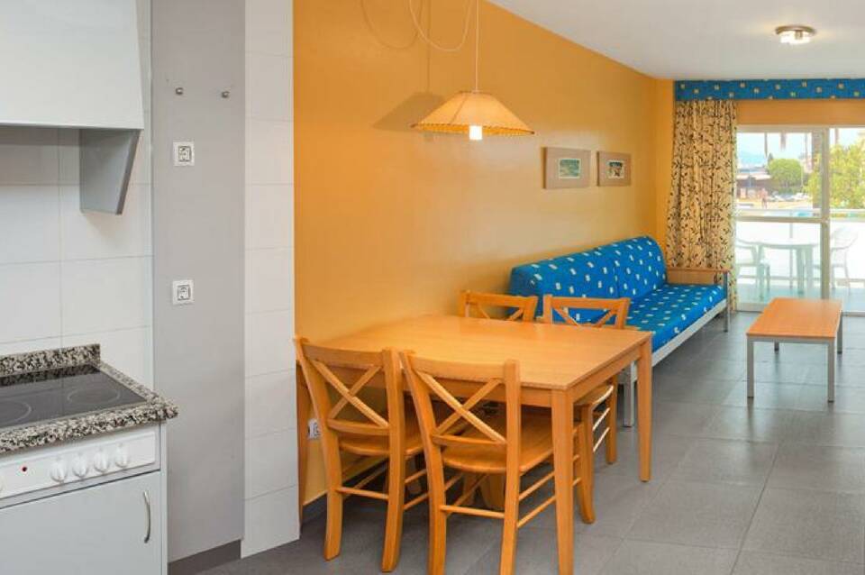 Aparthotel Terralta 4