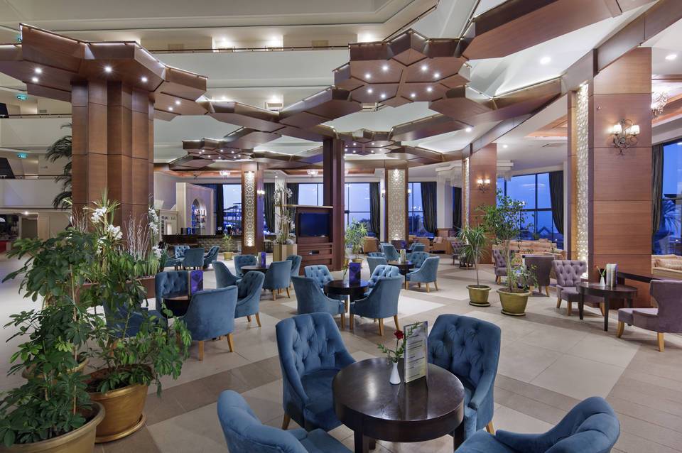 Lago Hotel 2