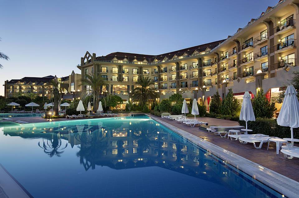 Lago Hotel 1