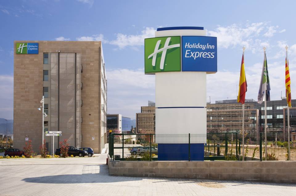 Holiday Inn Express Sant Cugat by IHG 2