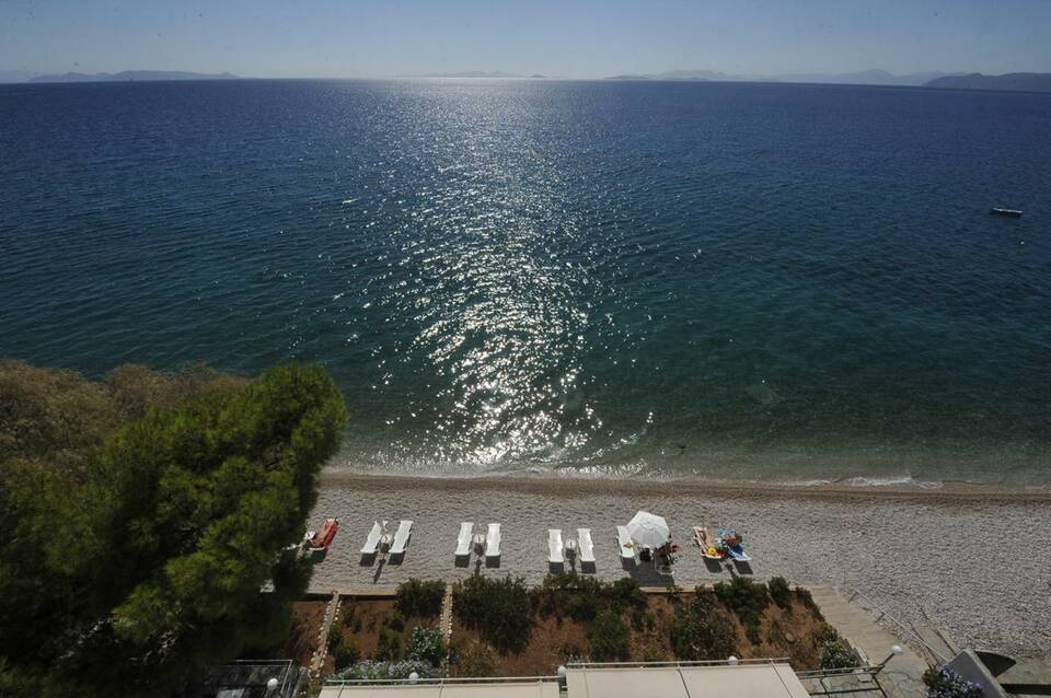 Siagas Beach Hotel 5