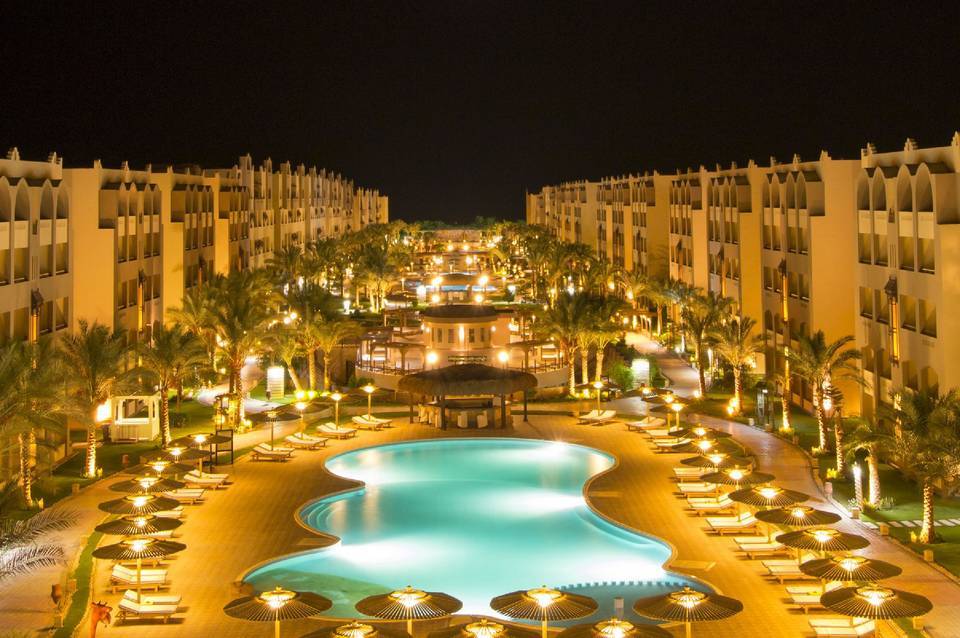 El Karma Aqua Beach Resort 1