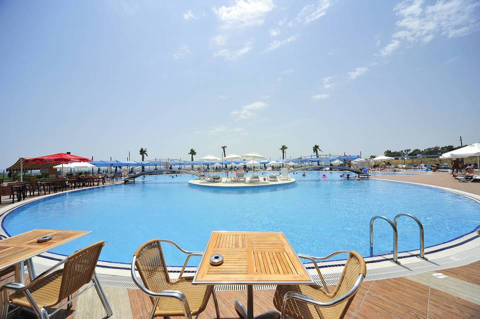 Cenger Beach Resort 5