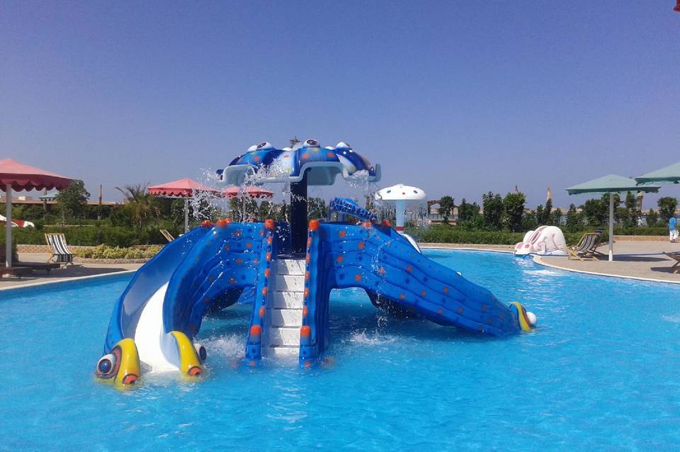 Sunrise Alora Aqua Park Resort 4