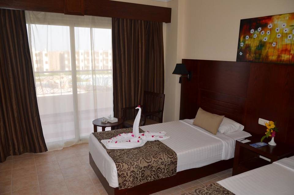 Royal Brayka Resort 4