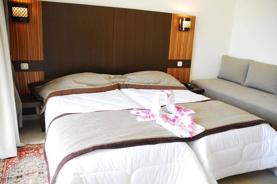 El Mehdi Beach Resort 1