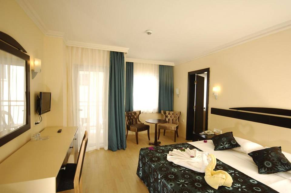 Side Aluna Hotel 4