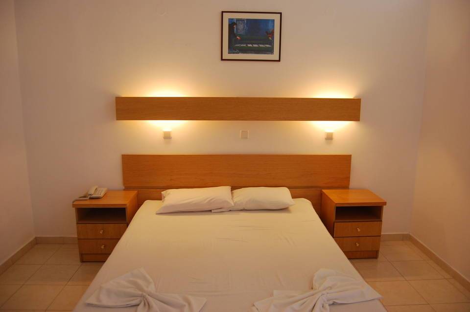 Fantasy Resort Hotel 2