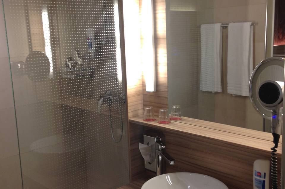 Leonardo Hotel Vienna Hauptbahnhof 3