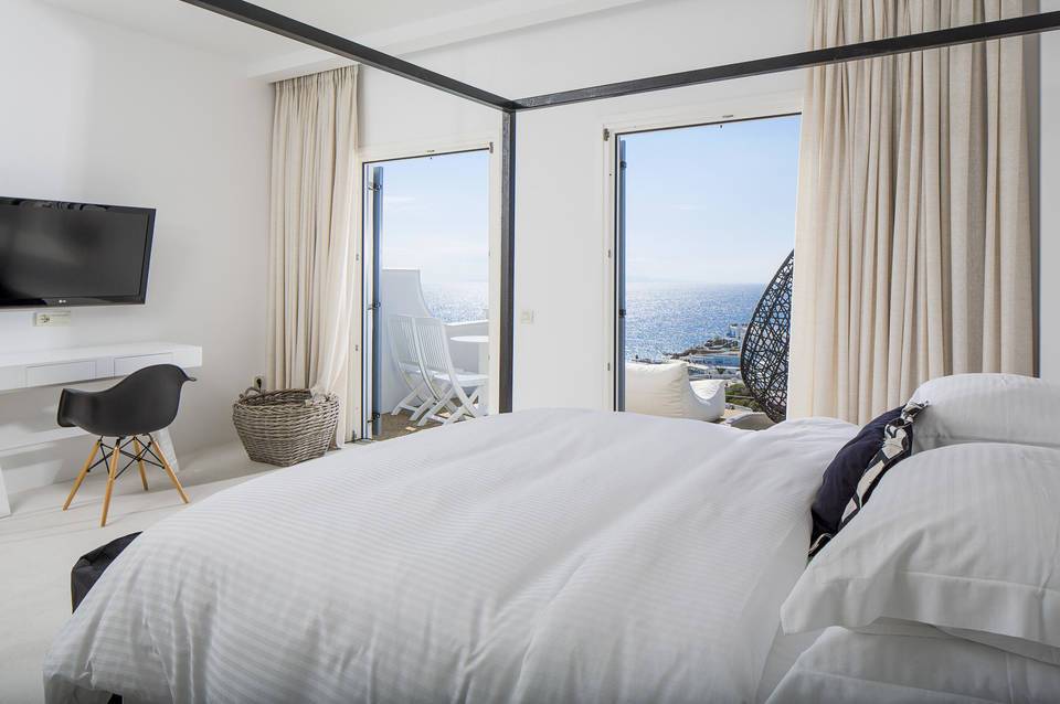 Myconian Ambassador Relais & Chateaux Hotel 2