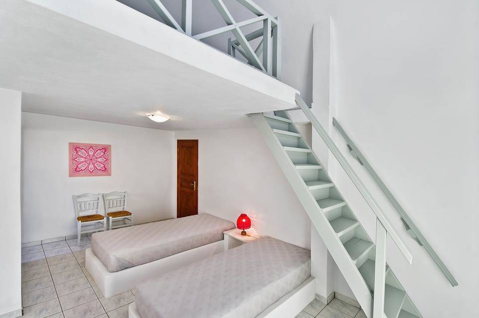 Nissia Apartments 5
