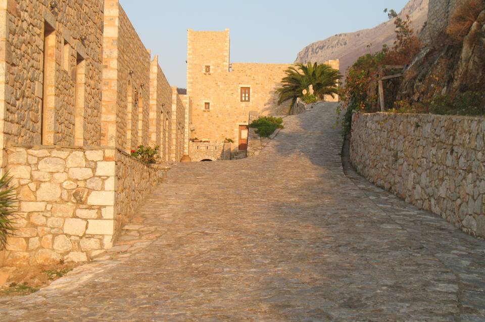 Limeni Village Hotel 2