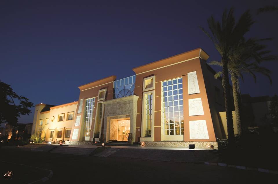 Blue Reef Resort 2