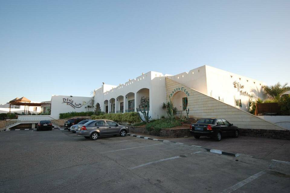 Dive Inn Resort 2