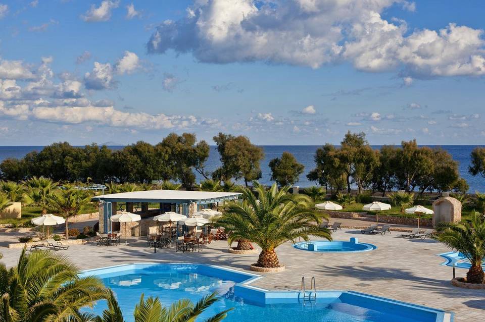 Santo Mira Mare Resort 1