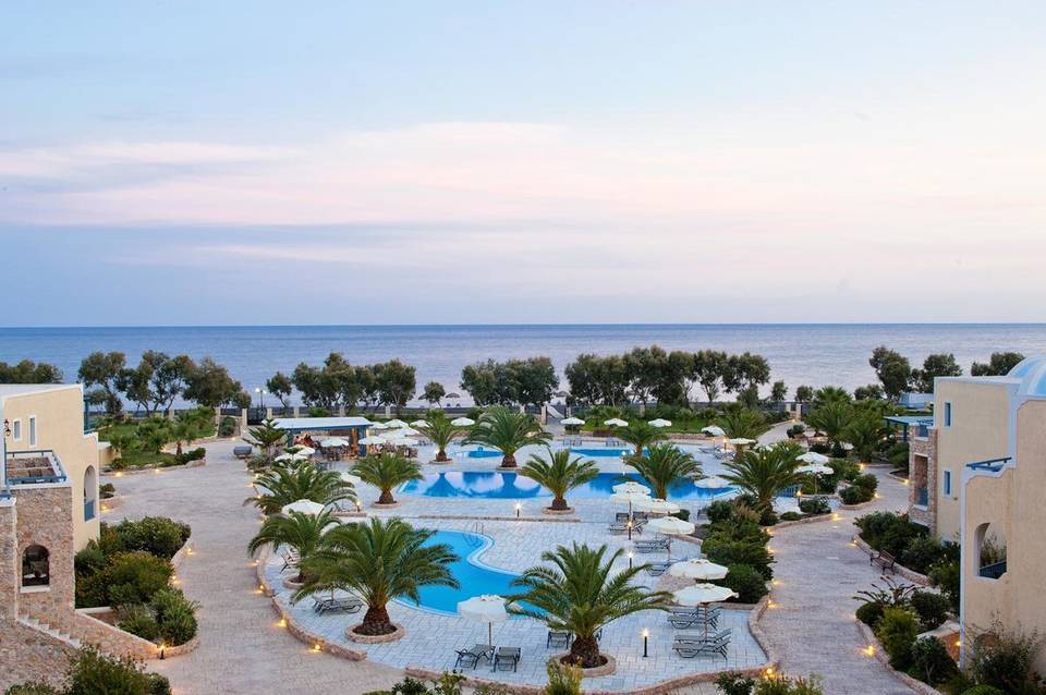 Santo Mira Mare Resort 3