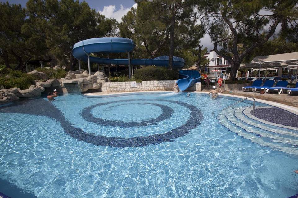 Pirate's Beach Club 2