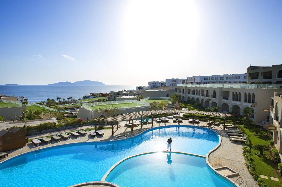 Sunrise Arabian Beach Resort - Grand Select 5
