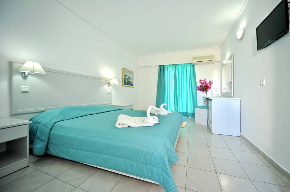 Palm Beach Hotel 3
