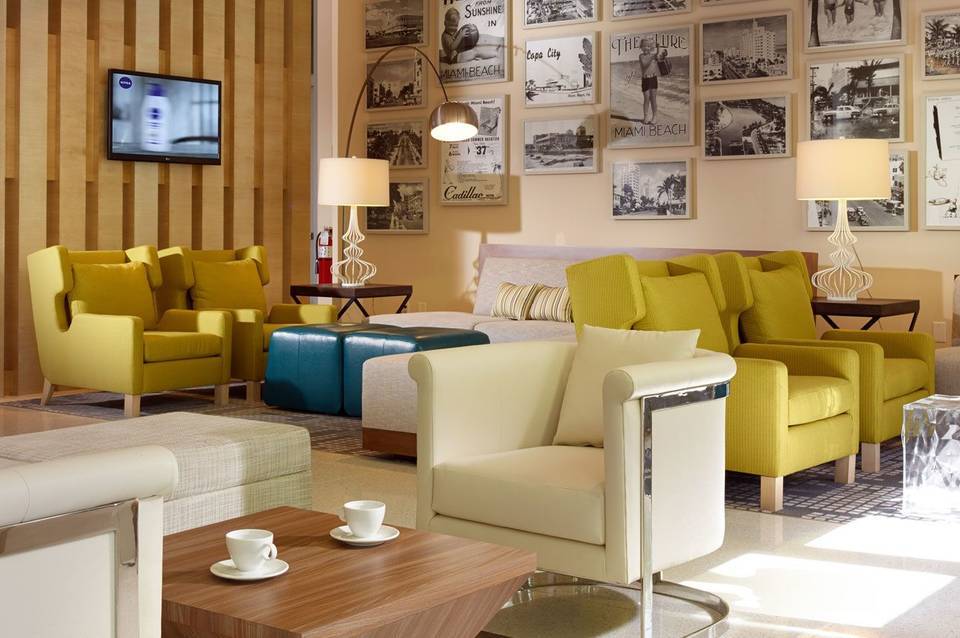 Cadillac Hotel & Beach Club 1